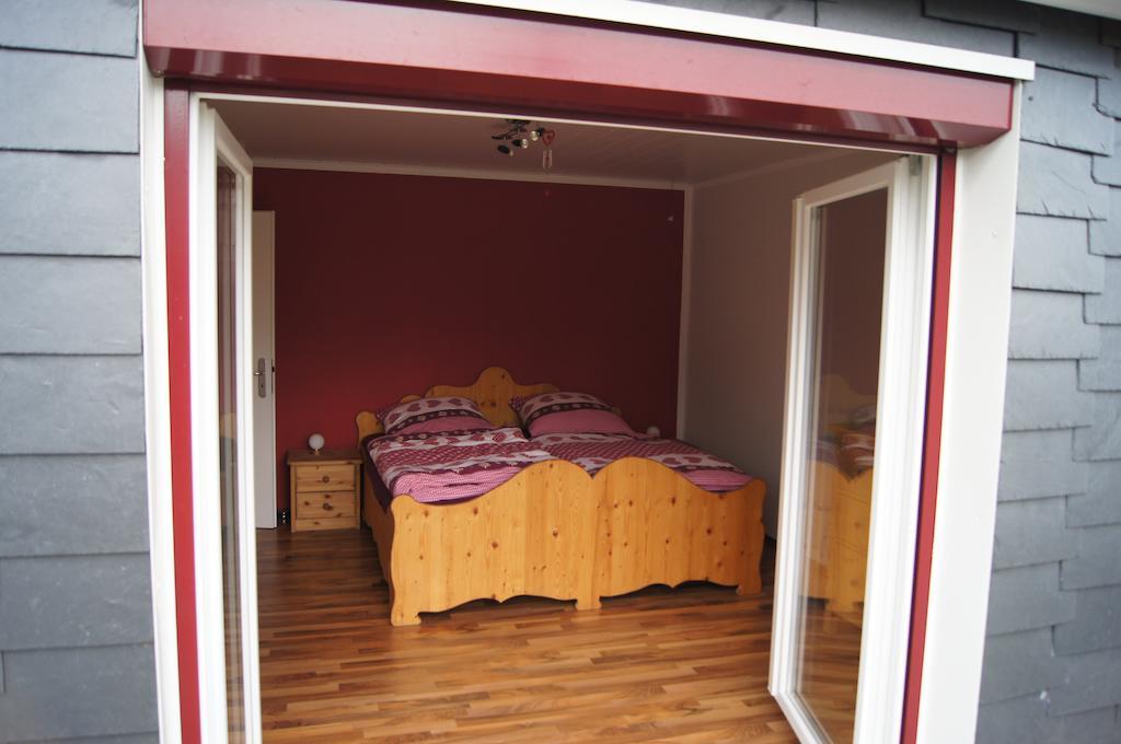 Ferienwohnung Bergisch Land Wermelskirchen Habitación foto